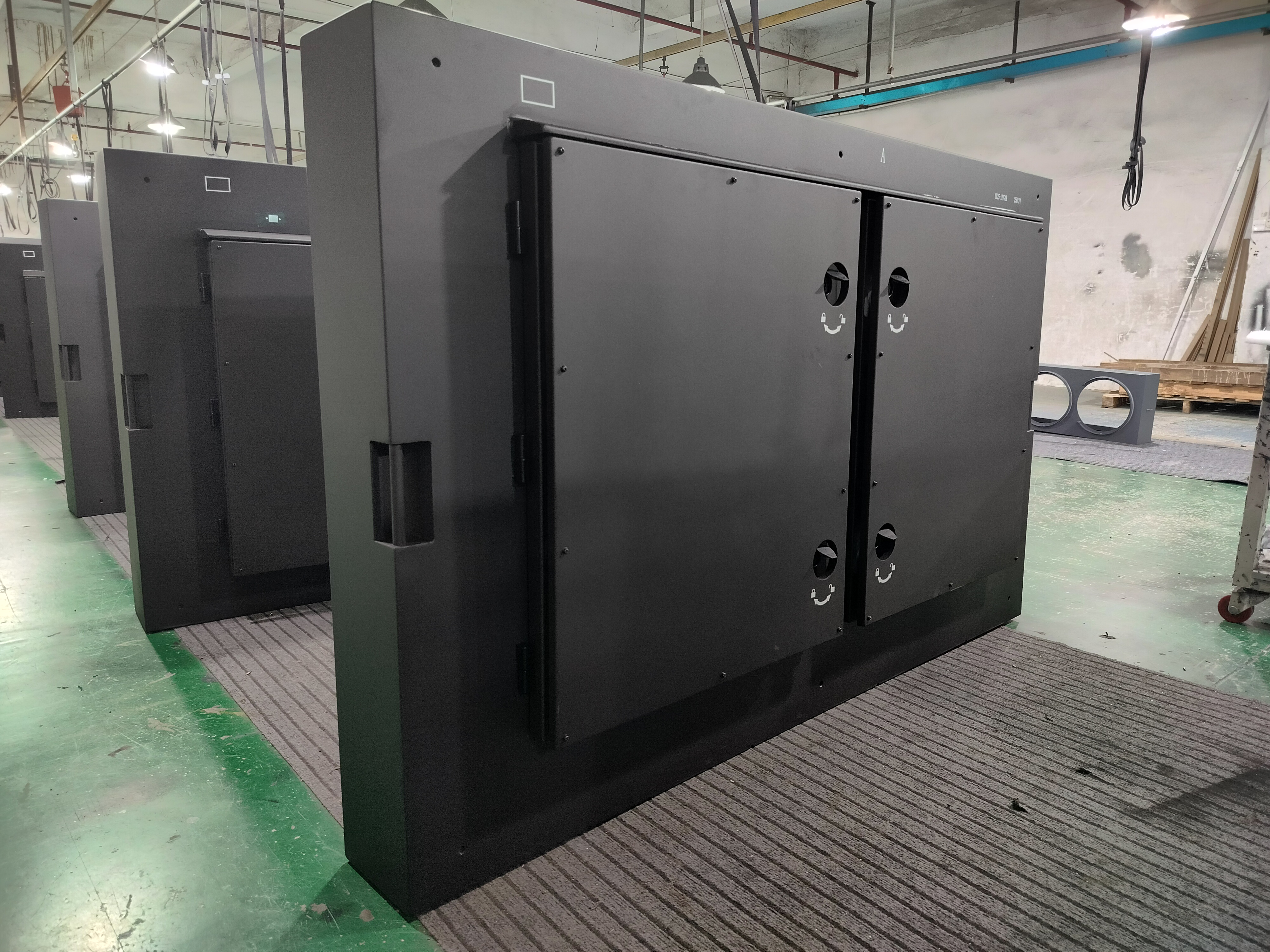 钣金加工定制1720*1060mm LED柜