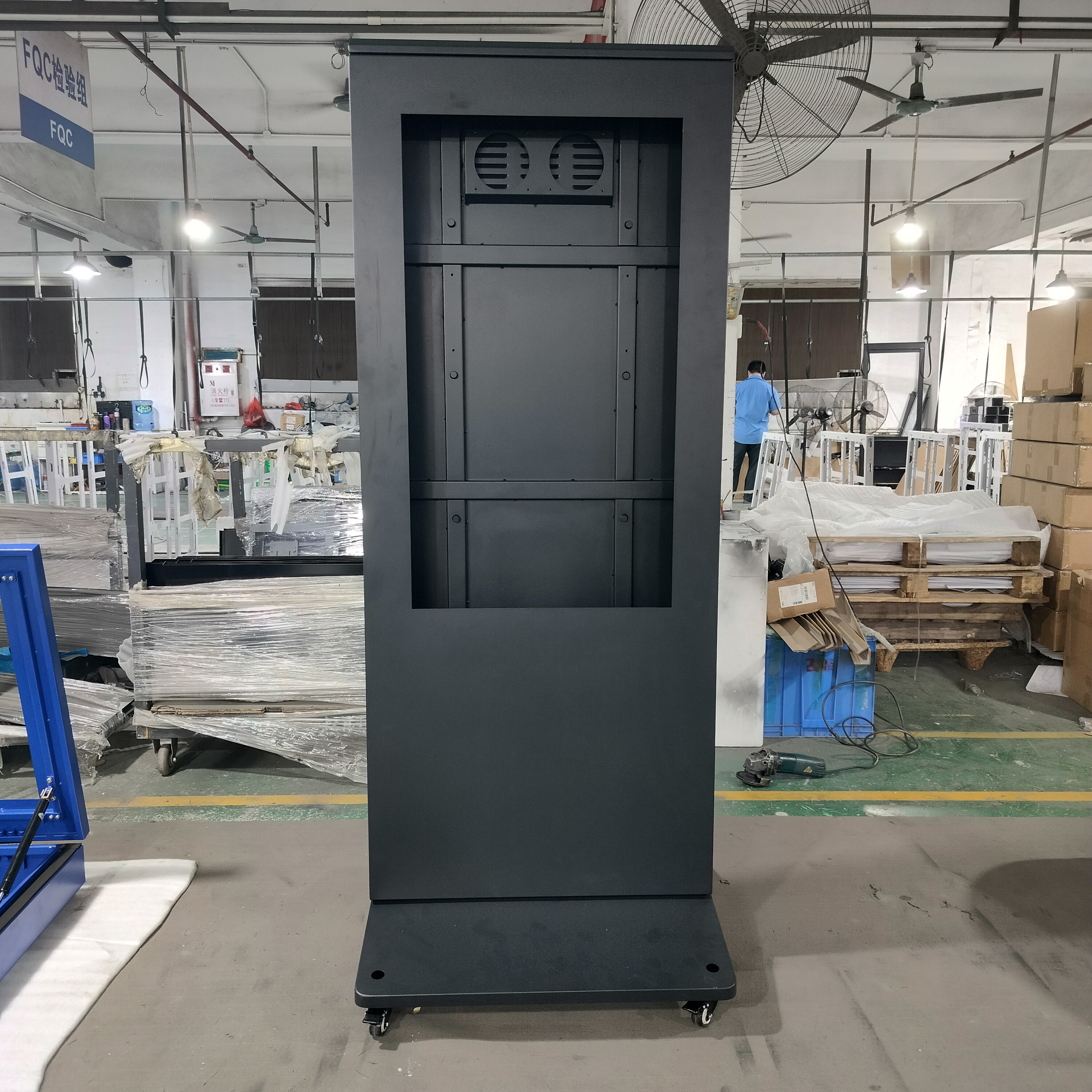 便携式液晶展示柜 - 商业用途定制金属外壳