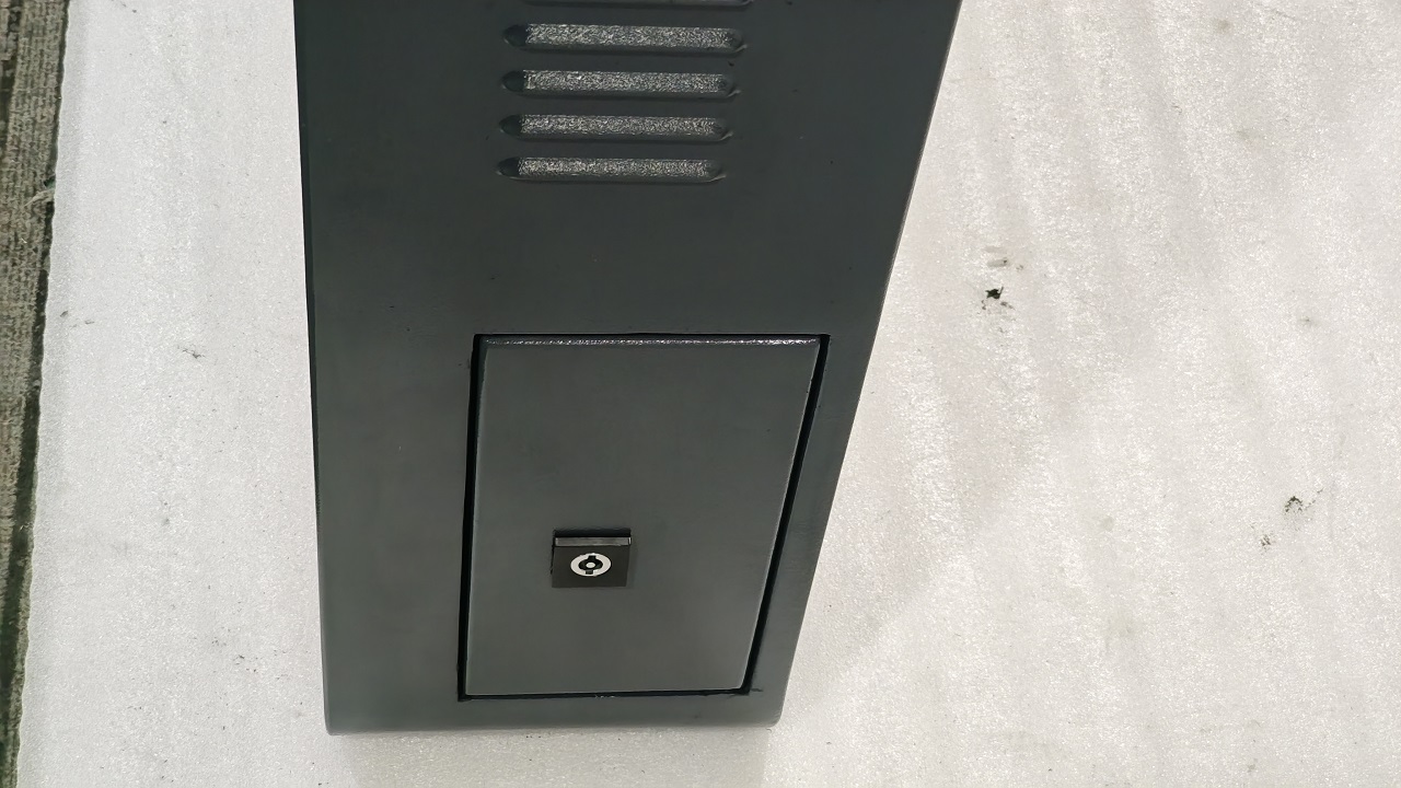 定制钣金 IP65 LED 展示柜